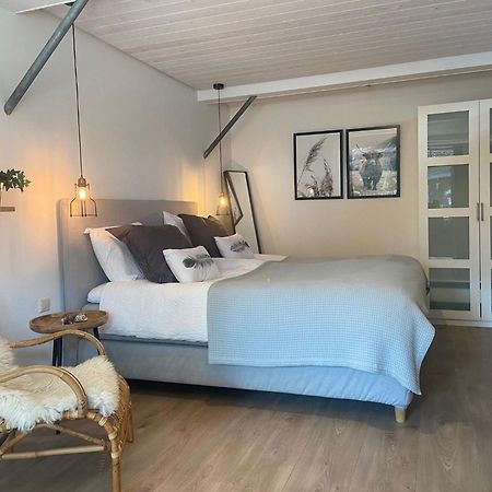 Loft 8 Linden Villa Екстериор снимка